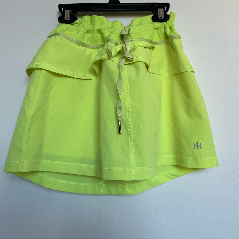 Neon tennis skirt with shorts